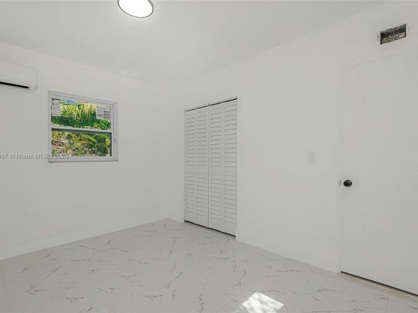 731 NE 16th St, Fort Lauderdale FL 33304