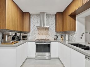 5301 Pierce St, Hollywood FL 33021