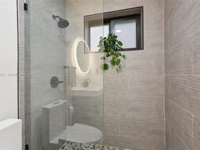 5301 Pierce St, Hollywood FL 33021