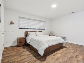 5301 Pierce St, Hollywood FL 33021