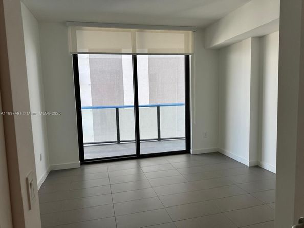 1600 NE 1st Ave 2217, Miami FL 33132