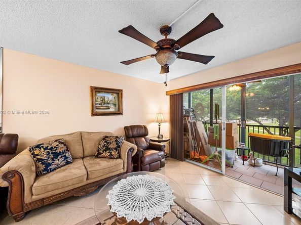 1601 SW 128th Ter 209A, Pembroke Pines FL 33027
