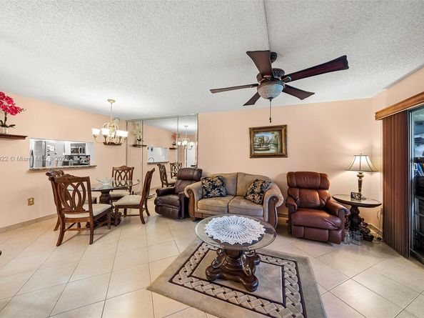 1601 SW 128th Ter 209A, Pembroke Pines FL 33027