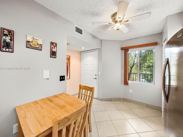 1601 SW 128th Ter 209A, Pembroke Pines FL 33027