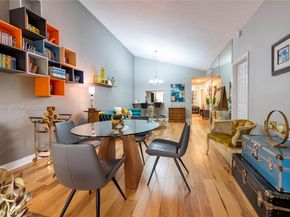 459 Lakeview Dr 1, Weston FL 33326