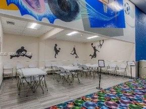 459 Lakeview Dr 1, Weston FL 33326