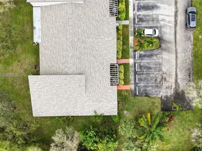 459 Lakeview Dr 1, Weston FL 33326