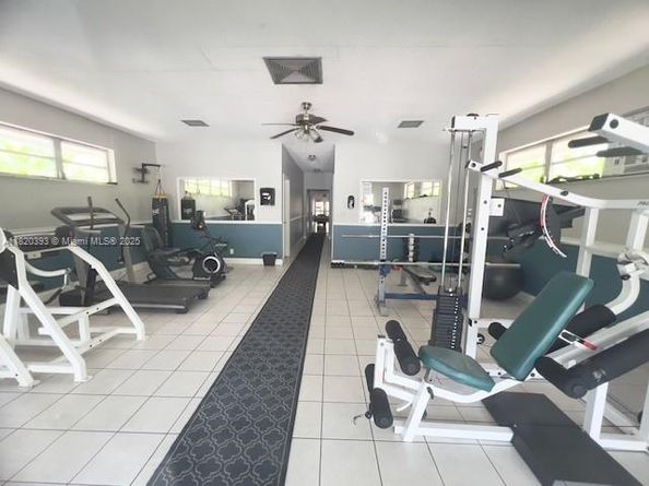 5800 Margate Blvd 8148, Margate FL 33063