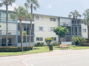 5800 Margate Blvd 8148, Margate FL 33063