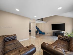 11166 NW 37th St, Sunrise FL 33351