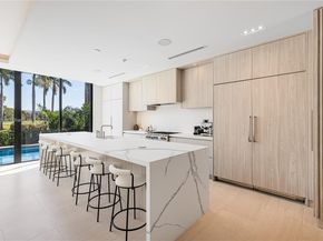 5831 Alton Rd, Miami Beach FL 33140