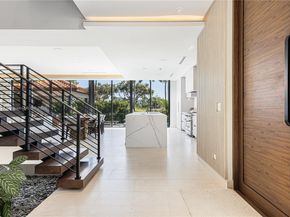 5831 Alton Rd, Miami Beach FL 33140