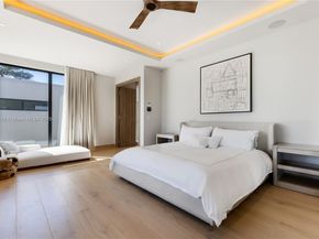5831 Alton Rd, Miami Beach FL 33140