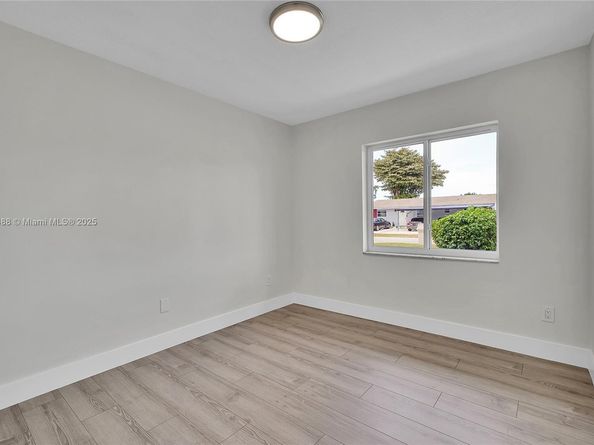 14312 SW 110th Ave, Miami FL 33176