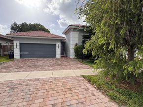 1281 NE 41st Pl, Homestead FL 33033