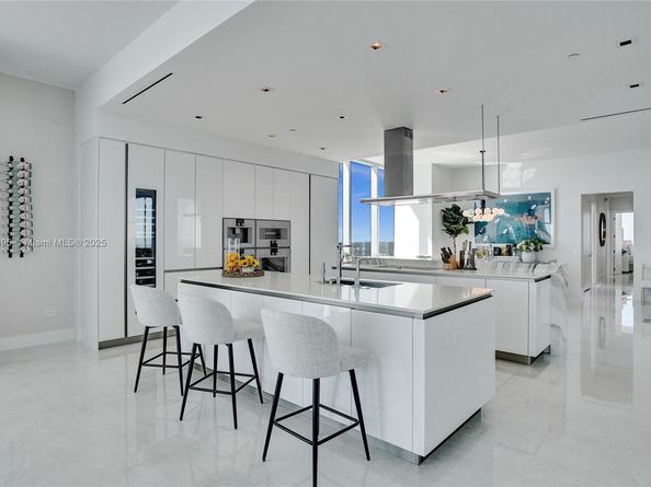 18501 Collins Ave 4304, Sunny Isles Beach FL 33160