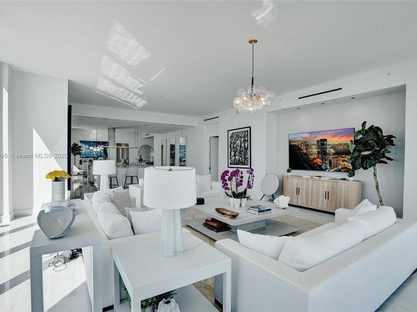 18501 Collins Ave 4304, Sunny Isles Beach FL 33160