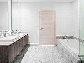 801 S Miami Ave 2510, Miami FL 33130