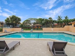 6850 NW 173rd Dr 103, Hialeah FL 33015
