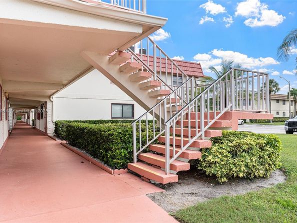 39 Saxony A 39, Delray Beach FL 33446