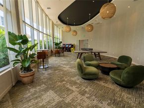 700 NE 24 St 5401, Miami FL 33137