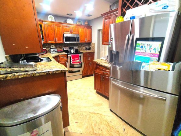 1540 NE 173rd St, North Miami Beach FL 33162