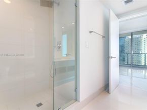 1300 S miami 2706, Miami FL 33130