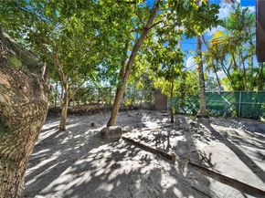 474 E 10th St, Hialeah FL 33010