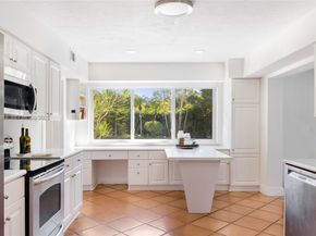 7880 SW 132nd St, Pinecrest FL 33156