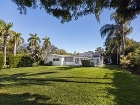 7880 SW 132nd St, Pinecrest FL 33156