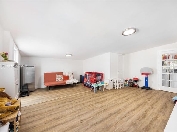 7880 SW 132nd St, Pinecrest FL 33156