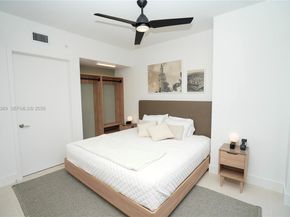 159 NE 6th St 3713, Miami FL 33132