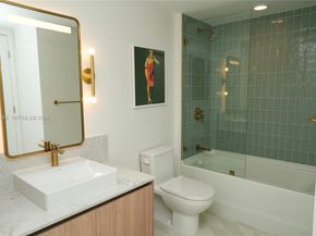 159 NE 6th St 3713, Miami FL 33132