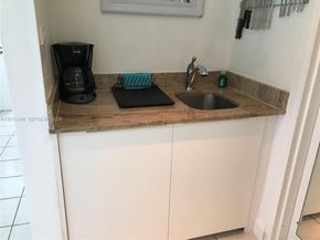 5445 Collins Ave 530, Miami Beach FL 33140