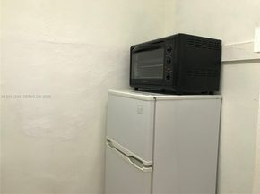 5445 Collins Ave 530, Miami Beach FL 33140