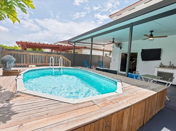 13617 SW 264th Ter, Homestead FL 33032