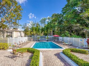 680 Cypress Club Way I10, Deerfield Beach FL 33064