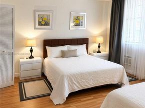 1936 S Ocean Dr 4D, Hallandale Beach FL 33009