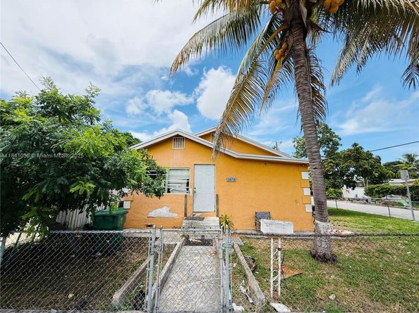 1873 SW 3rd St, Miami FL 33135