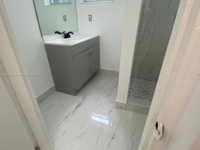 2036 NE 21st Ave, Fort Lauderdale FL 33305