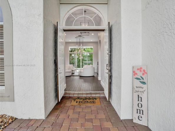 2496 Eagle Run Drive, Weston FL 33327