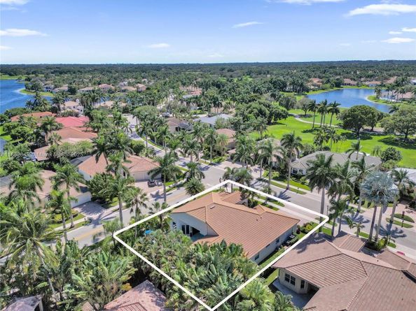 2496 Eagle Run Drive, Weston FL 33327