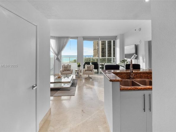 6515 Collins Ave 605, Miami Beach FL 33141