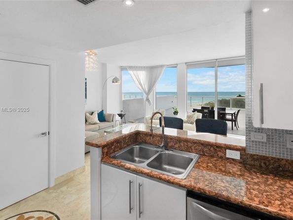 6515 Collins Ave 605, Miami Beach FL 33141