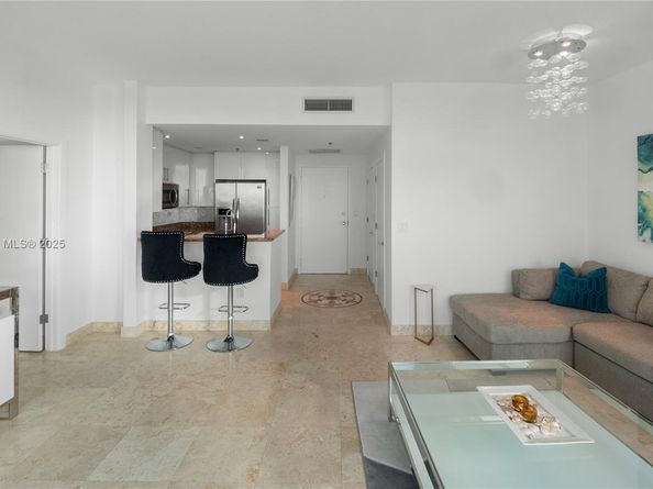 6515 Collins Ave 605, Miami Beach FL 33141