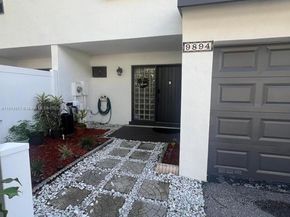 9894 Fairway Cove Ln, Plantation FL 33324