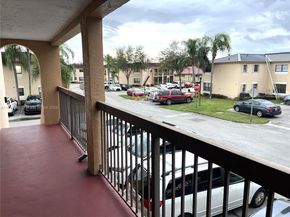18224 Mediterranean Blvd 517, Hialeah FL 33015
