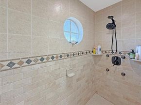 7355 NW 173rd Dr 103, Hialeah FL 33015