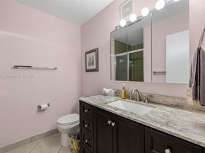 5300 Washington St U405, Hollywood FL 33021