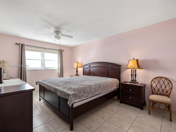 5300 Washington St U405, Hollywood FL 33021